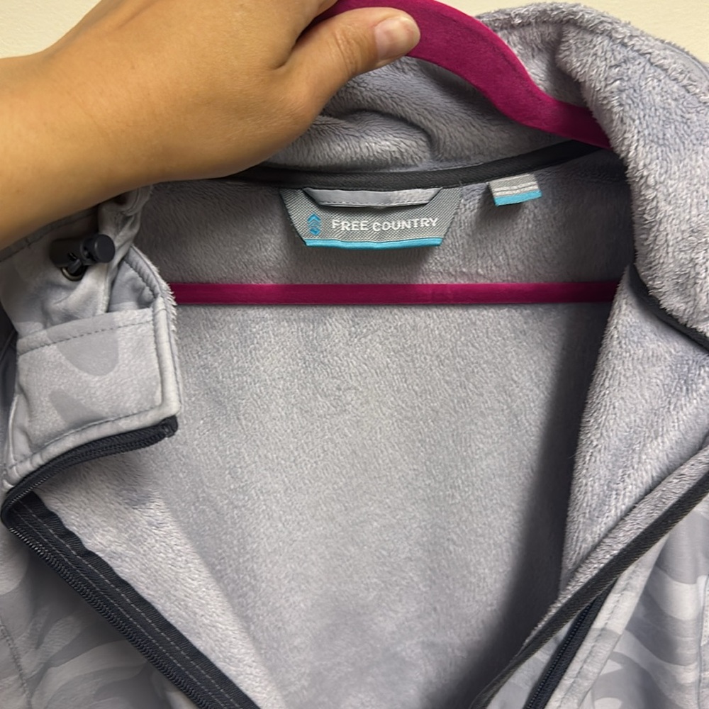 Soft shell jacket - Picture 4 of 4